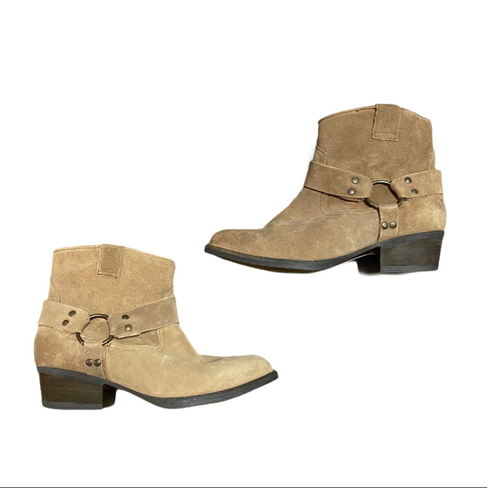 Diego di Lucca Suede ankle booties